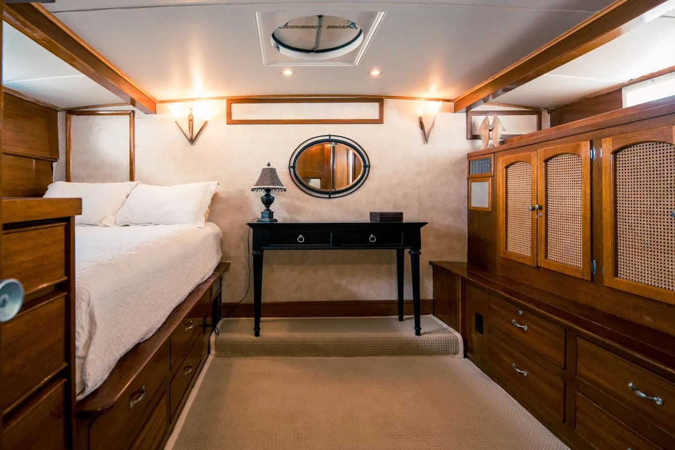Yacht party